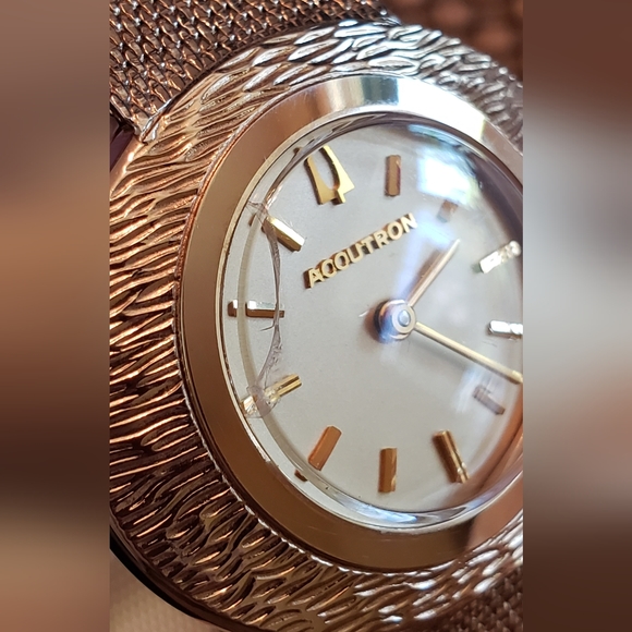 Bulova Accutron, rare find, Vintage  10K G.F. Tuning Fork Ladies Watch - Picture 14 of 16